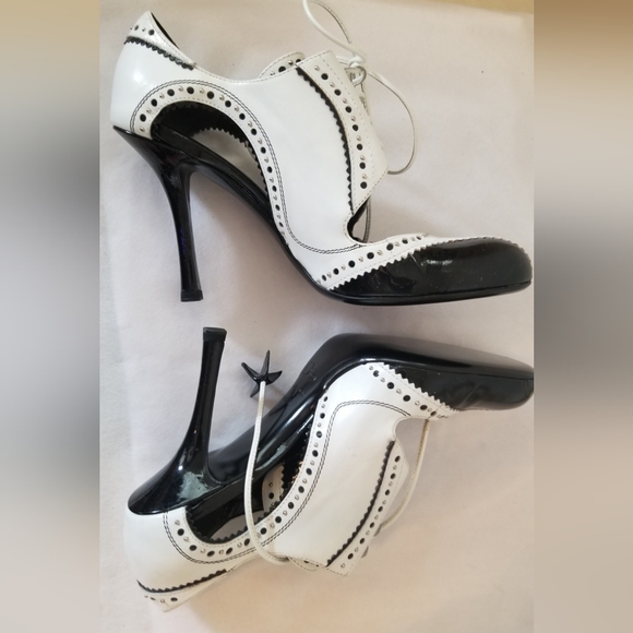 NEW DIOR 39 D'TRICK SPECTATOR BLACK AND WHITE LEATHER STILETTO HEEL - Picture 5 of 9